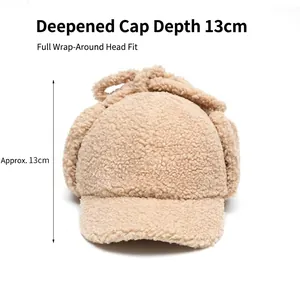 Casquette de baseball beige en polaire avec protège-oreilles et protection du cou