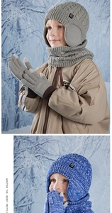 Detailed knit pattern of children's winter hat, fleece neck warmer and gloves set