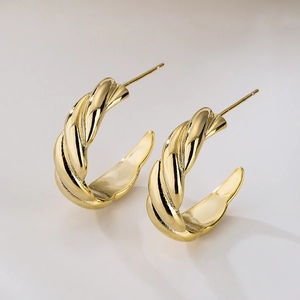 C-Shaped Hoop Earrings Copper Gold Plated Twisted Braid Design Geometric Retro Style For Women Fashion Jewelry