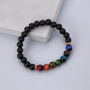 Bracelet pour homme en œil de tigre 8mm avec pierres de chakra colorées et perles dorées