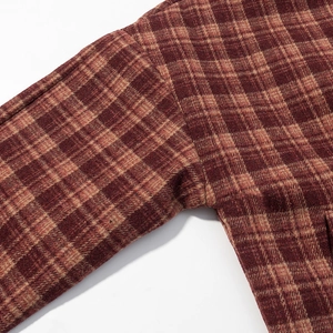 Veste en laine à carreaux rouge vintage pour femme avec col montant et boutons