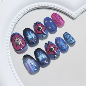 Faux ongles bleus fantaisie étoilée avec motifs célestes et nébuleuses, lot de 10