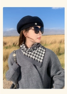Outdoor winter scarf in black and white houndstooth pattern with matching beret set