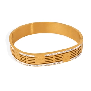 Fashion Titanium Steel Bangle For Women 18K Gold Silver Plated Irregular Hollow Bracelet Inlaid Rhinestone Jewelry Bangle