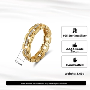 Detailed view of s925 sterling silver chain ring with zircon inlays and 5.5mm width