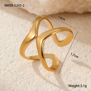 Detailed view of an 18k gold irregular wavy stainless steel ring with size measurements
