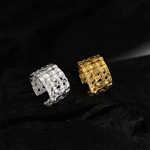 Minimalist textured S925 sterling silver open rings in gold and silver finish