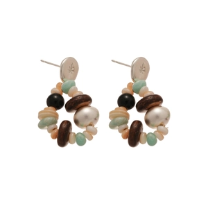 Bohemian star-patterned earrings with shell stone beads and ethnic vintage design