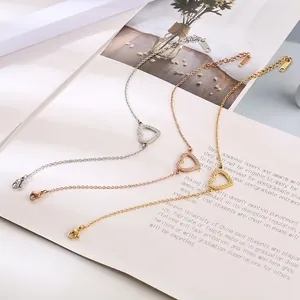 Bracelets cœur minimalistes en argent, or rose et or avec cristaux micro-pavé scintillants