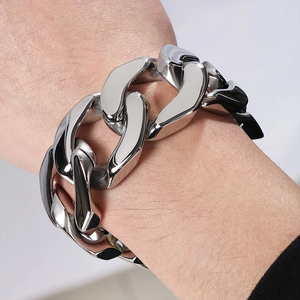 Polished 30mm chunky silver stainless steel Cuban link bracelet for men on wrist