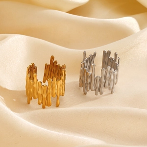 Minimalist irregular drip style stainless steel open ring in gold and silver finish