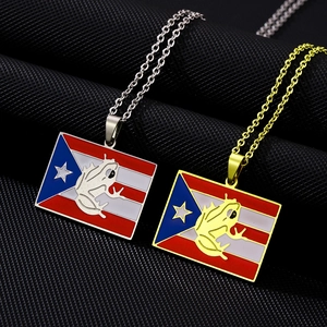 Collier avec pendentif drapeau de Porto Rico et grenouille Coqui en or et argent