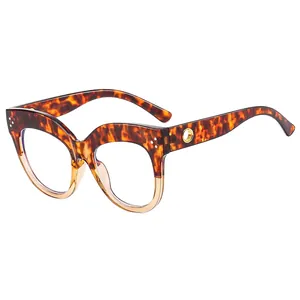 Occhiali anti luce blu TR90 stile cat eye eleganti con montatura tartarugata e chiara