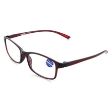 Detail of dark red rectangular reading glasses with anti-blue light +2.00 lenses