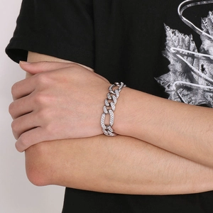 Herren Hip-Hop 16mm silbernes Gliederkettenarmband mit Zirkonia-Besatz am Handgelenk