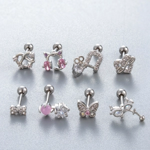 Lot de 8 boucles d'oreilles en acier inoxydable avec nœuds et zircons pour piercings cartilage