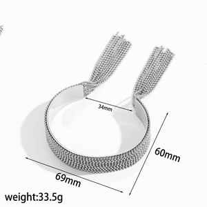 Detail showing dimensions of silver tassel chain bracelet with width and weight specs