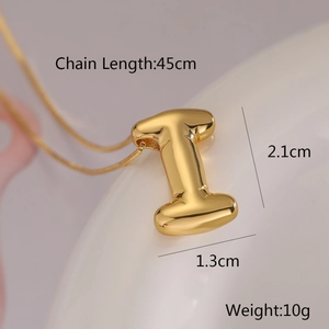 Detailed view showing dimensions 2.1x1.3cm and 45cm chain length of golden letter I necklace