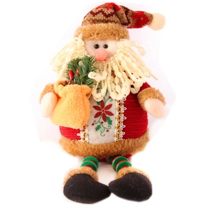 Bambola di Babbo Natale in peluche con cappotto in maglia rossa e bordo in pelliccia su bianco