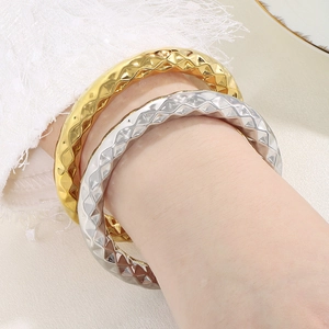 Stainless Steel Quilted Bangle Bracelet Hollow Rhombus Geometric Pattern Glossy Fashion Jewelry For Women