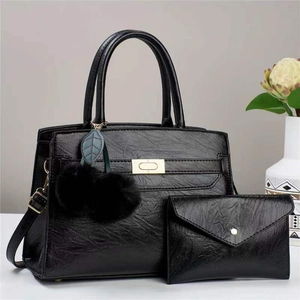 Damen PU-Leder Handtasche Shopper Tasche Lässige Henkeltasche Schultertasche Set Mit Etui Und Pompon Anhänger Urban Minimalistisch