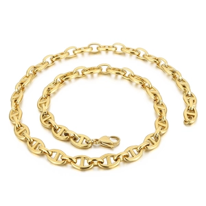 Minimalist gold tone stainless steel pig nose link chain necklace on white background