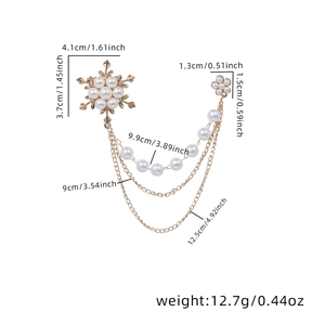 Detailed size chart for snowflake pearl brooch with layered chain dimensions and weight