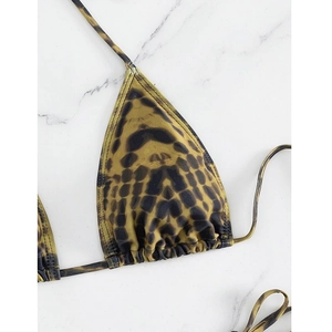 Haut de bikini triangle sexy avec imprimé léopard et liens ajustables pour femmes