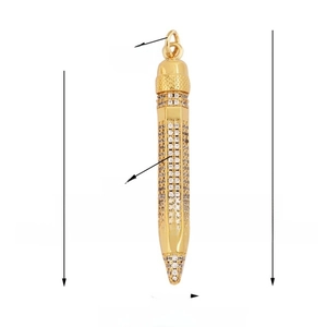 Dimensions détaillées du pendentif crayon doré avec strass et marquages de taille précis