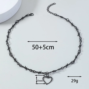 Thorn wire chain necklace with 23mm heart pendant showing dimensions and 50+5cm length