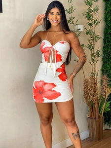 Summer two-piece floral tube top and bodycon skirt set with vibrant red tropical prints