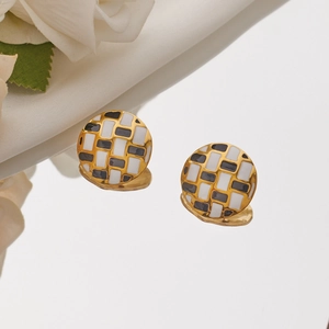 Elegant square checkered stud earrings with gold base and black-and-white enamel pattern