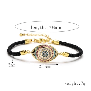 Détails du bracelet œil maléfique montrant les dimensions 17 plus 5cm et le pendentif