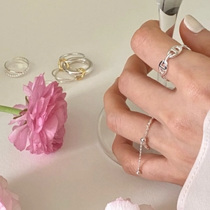 Minimalist 925 sterling silver chain rings featuring olive bead and chain link designs