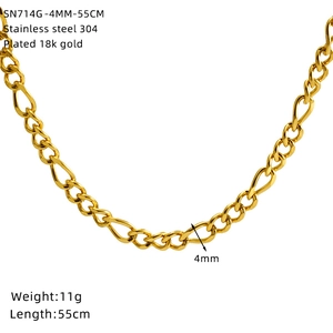 Detail view of 4mm width 18K gold plated Cuban chain necklace made of 304 stainless steel