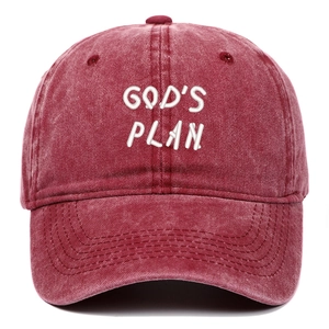 Casquette de baseball bordeaux en coton avec broderie GOD'S PLAN blanche et bord courbé
