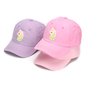 Kinder Einhorn Baseballkappen in Pink und Lila für Sonnenschutz und Freizeitkleidung