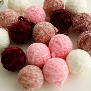 Handmade Flannel Yarn Wrapped Ball Ornaments Christmas Tree Hanging Decorations Soft Chenille DIY Craft For Festive Home
