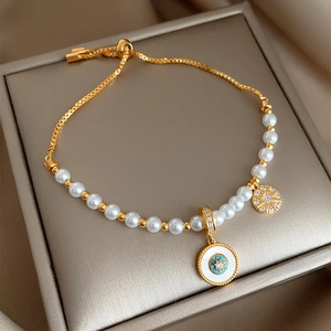 Bracelet Ajustable Élégant Style Royal Plaqué Or Avec Zircon Imitation Künstliche Perle Œil Maléfique Et Charme D'Étoile Pour Femme