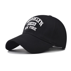 Brooklyn New York Borduurwerk Katoen Honkbalpet Voor Heren Dames Verstelbare Retro 3D Letters Kleppet Outdoor Zonbescherming Cap