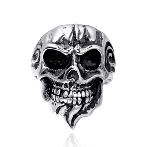 Men's vintage stainless steel skull ring with oxidized gothic details and polished finish