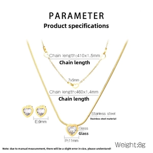 Technical specs of golden heart necklace and earrings set with detailed dimensions