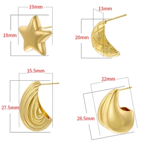 Detailed size guide for gold geometric earrings, star and crescent textured designs
