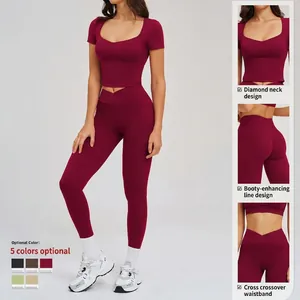 Damen Yoga-Set in Burgund mit Crop-Top und Cross-High-Waist-Leggings für Fitness