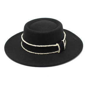 Flat Top Wide Brim Boater Hat For Women Elegant Retro Felt Fedora With Artificial Pearl Beaded Ribbon Trim