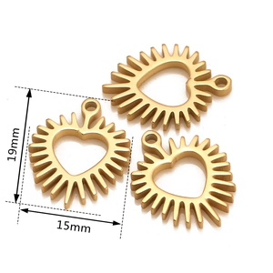 Golden stainless steel heart pendant for DIY jewelry making, 19mm x 15mm size