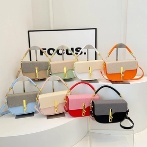 Fashionable box shoulder bag with fabric splicing and chain strap in eight vibrant colors