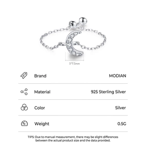 Anello luna in argento sterling S925 con zirconi su sfondo bianco puro