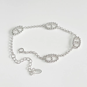Elegant S925 sterling silver pig nose link chain bracelet with polished finish