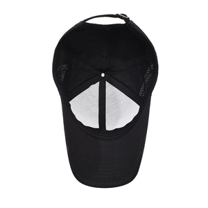 Men's black breathable mesh baseball cap with adjustable metal buckle for outdoor sports